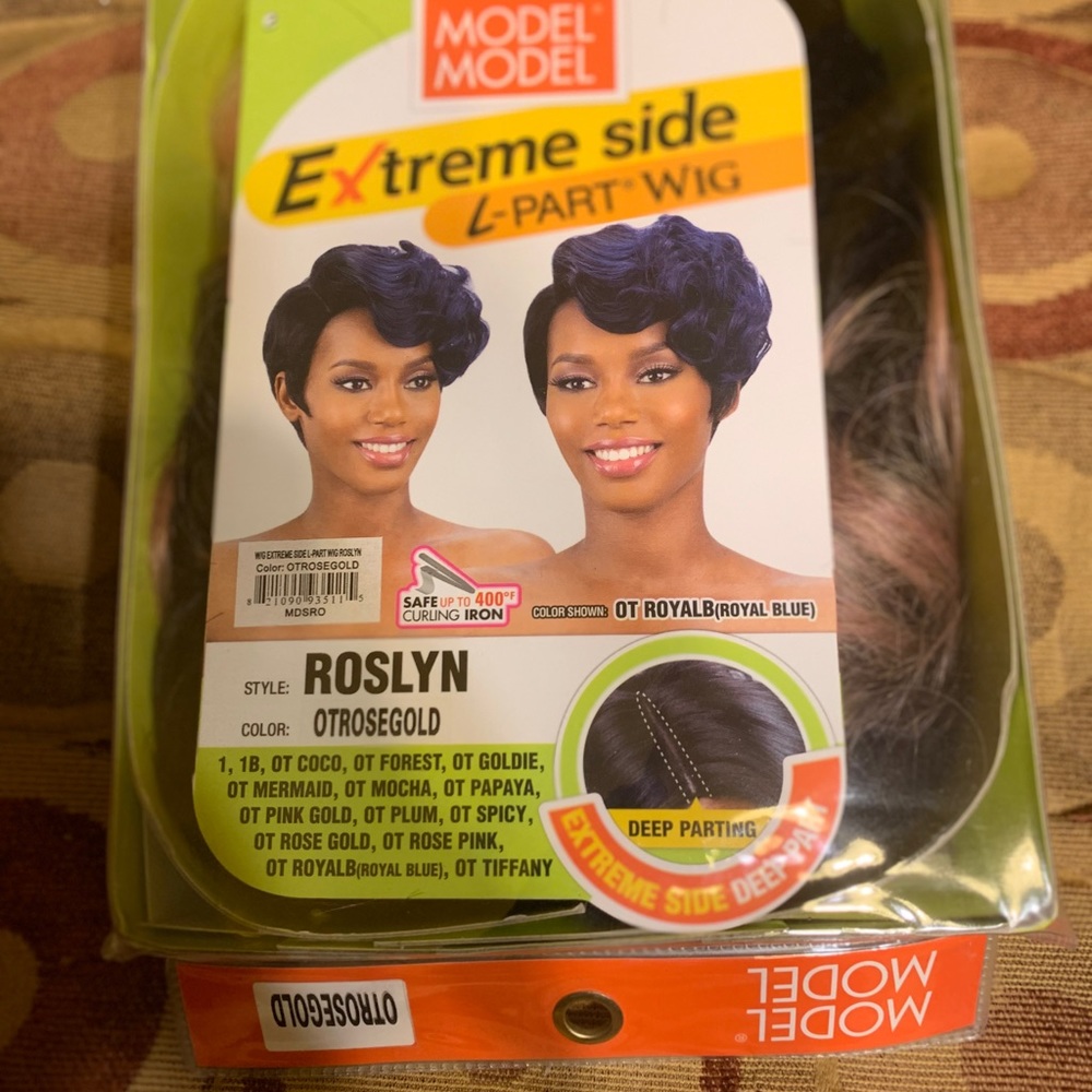 “Roslyn” wig by Model Model